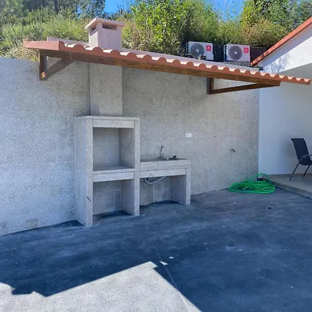 Casa Da Boucinha 塞洛里库迪巴什图